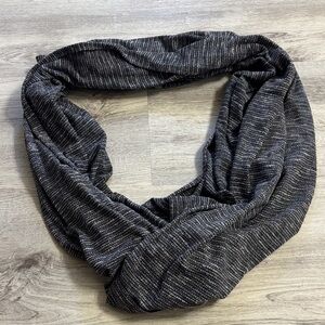 lululemon athletica Black and Gray Striped Scarf